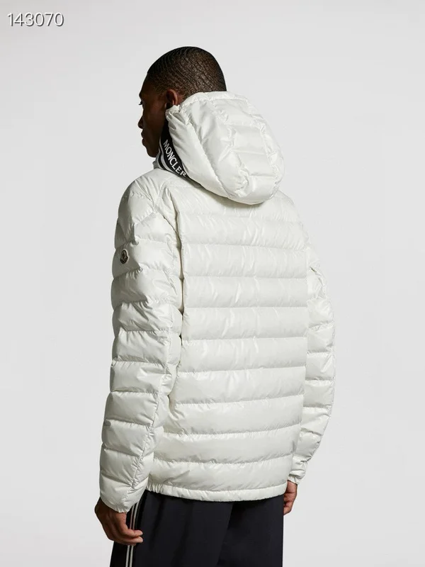 Moncler sz1-5 26yr170 (40)